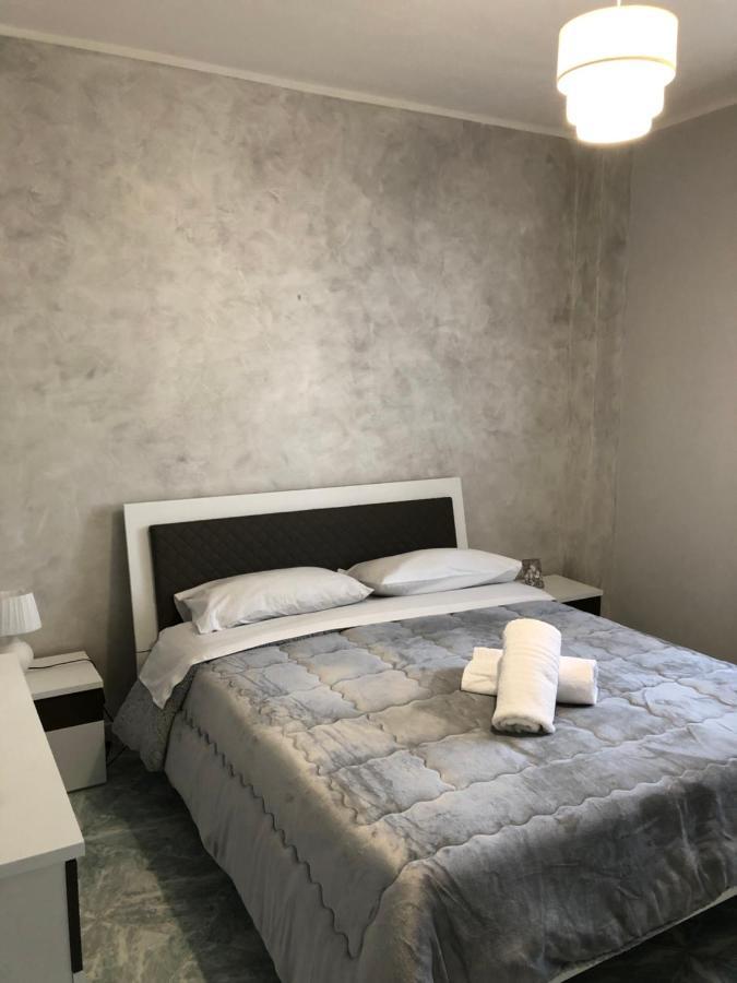 Appartamento Zona Aeroporto Ламеция Терме Екстериор снимка